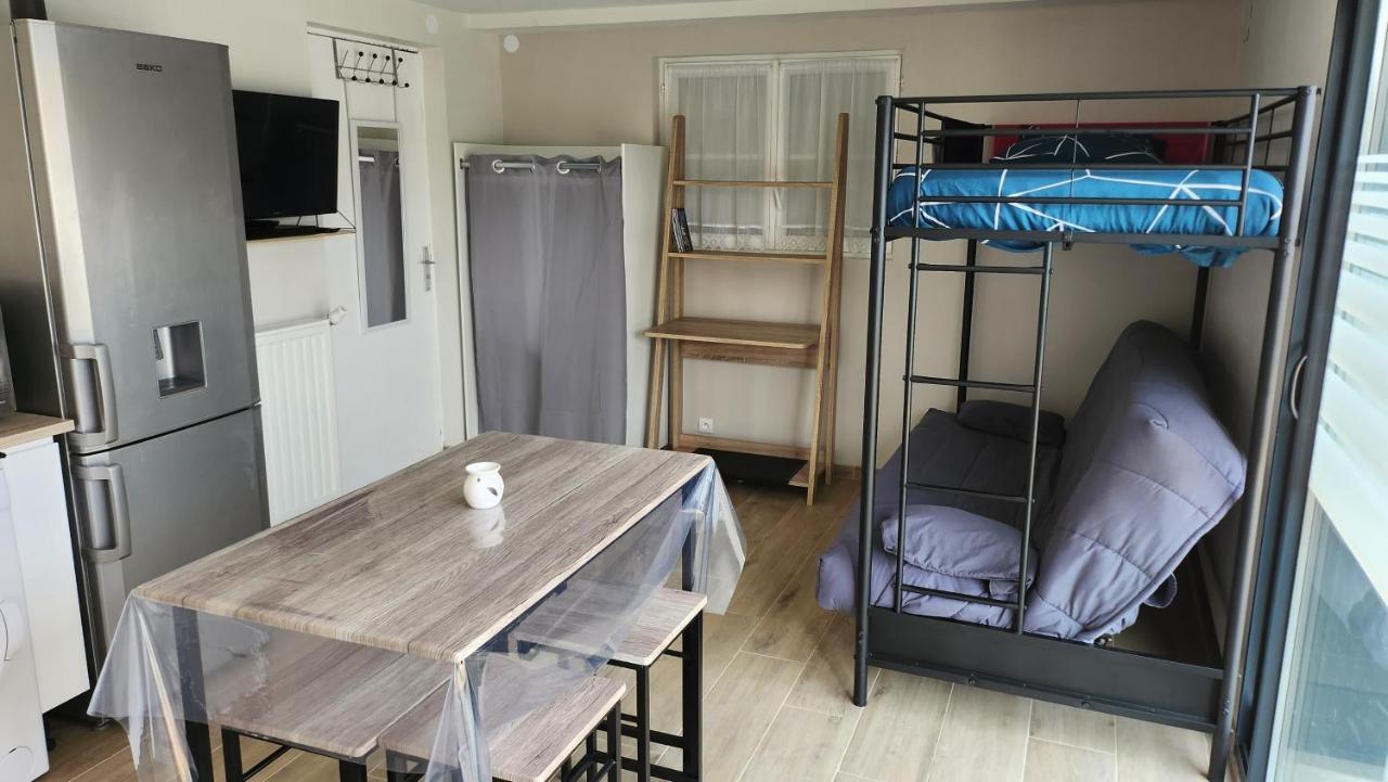 Studio 3 Personnes Avec Piscine Apartment Sainte-Soulle Luaran gambar